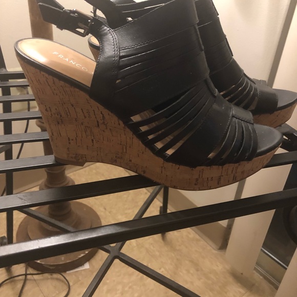 Shoes - Picture 3 of 6